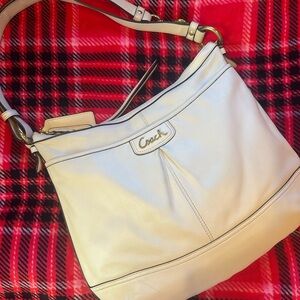 Coach Off-White Shoulder Bag
